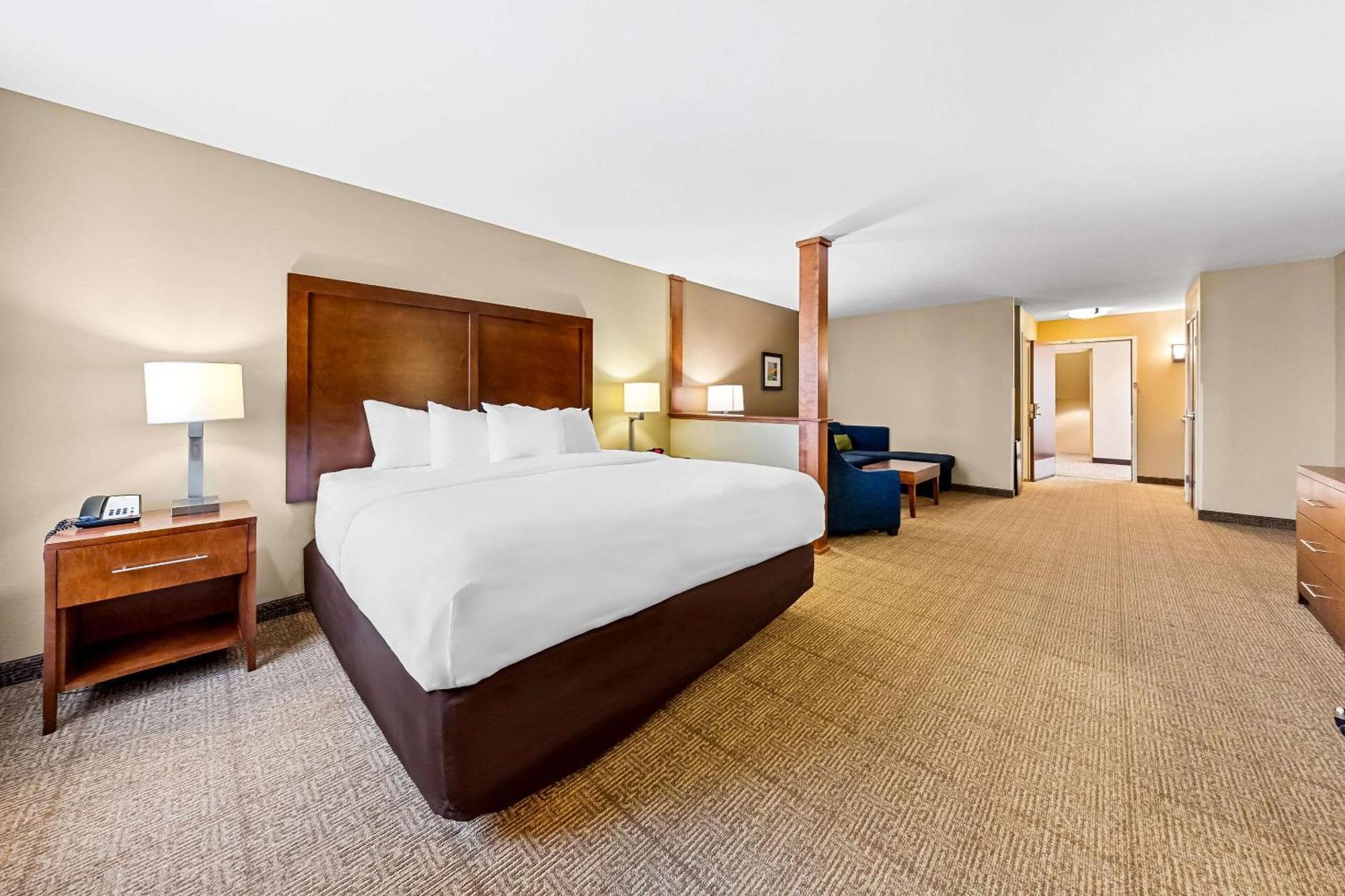 Comfort Inn & Suites West - Medical Center Ρότσεστερ Εξωτερικό φωτογραφία